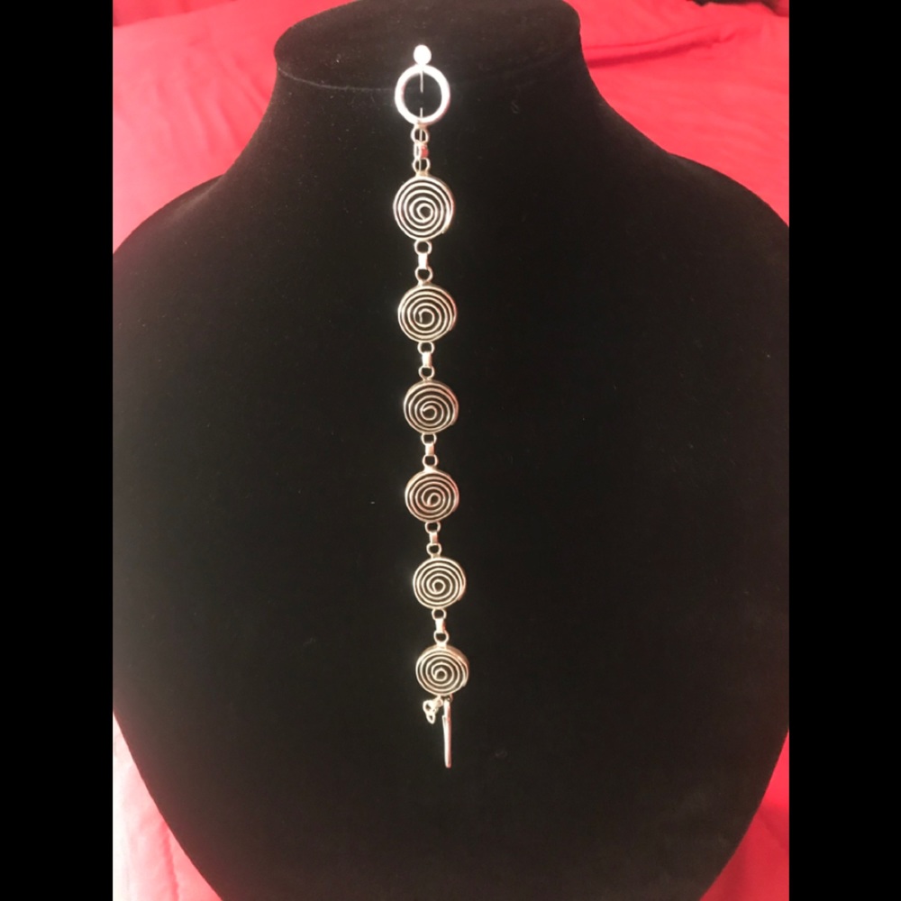 🖤”EUC”🖤925 STERLING SPIRAL CIRCLED BRACELET